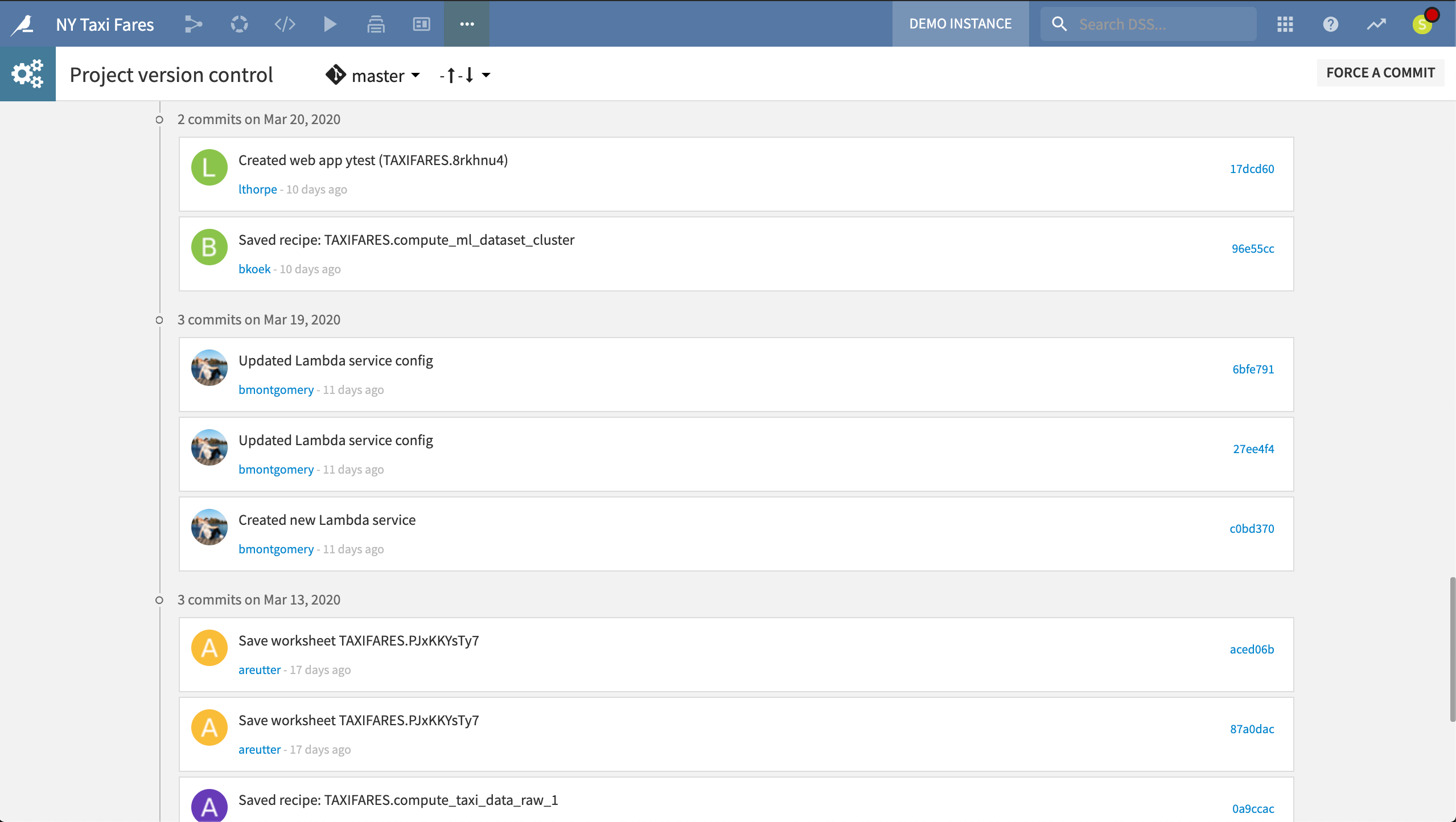 ../../../_images/intro-version-control.png